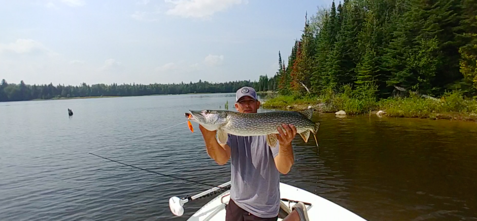 Lac Seul Fishing